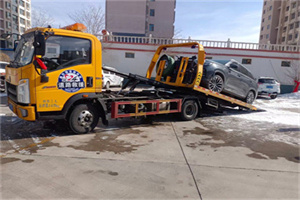 灵山救援拖车费用怎么算